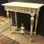 862 8018 CONSOLE TABLE